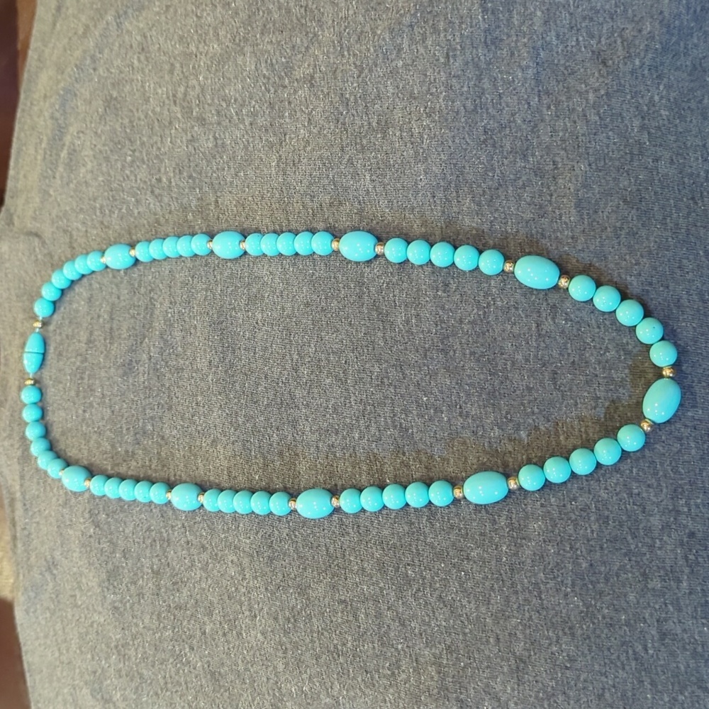 Turquoise and gold ball‎ necklace. Excellent condition!!